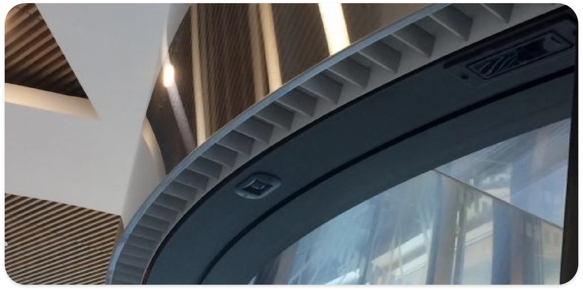 EA-All-Glass-Revolving-Door_One-Springfield@2x